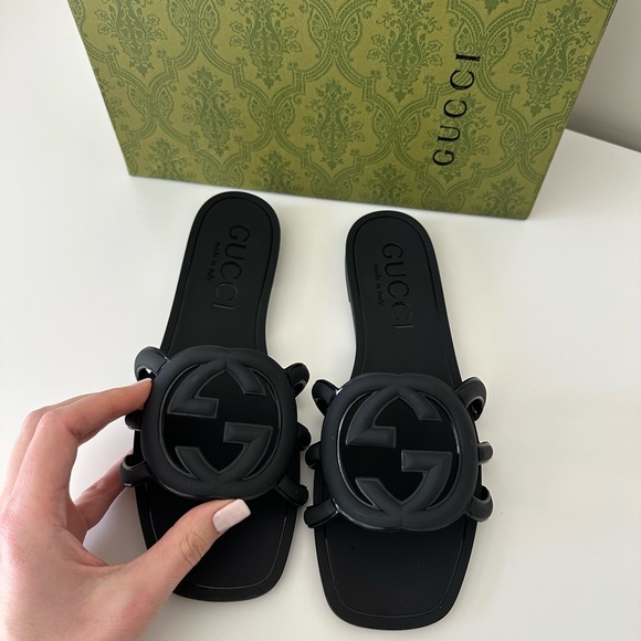 Gucci Slide Sandals - Picture 3 of 4